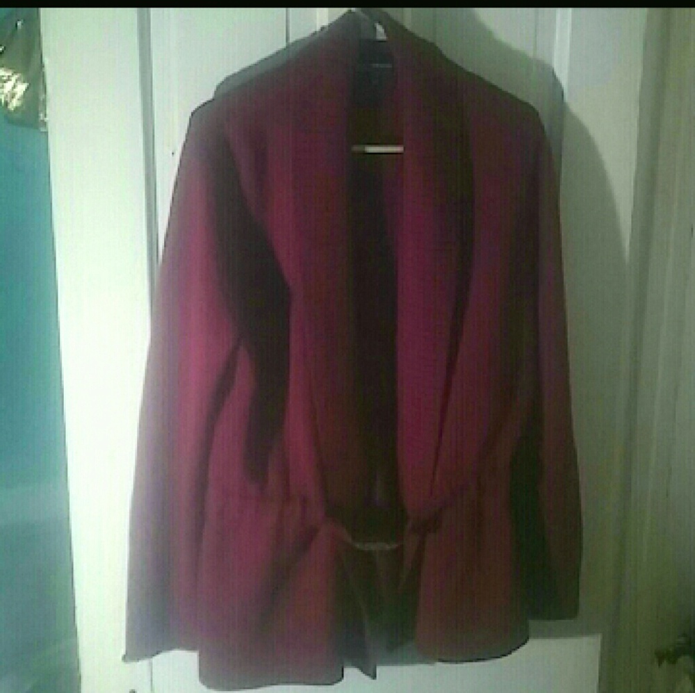 Sweater - Picture 2 of 3